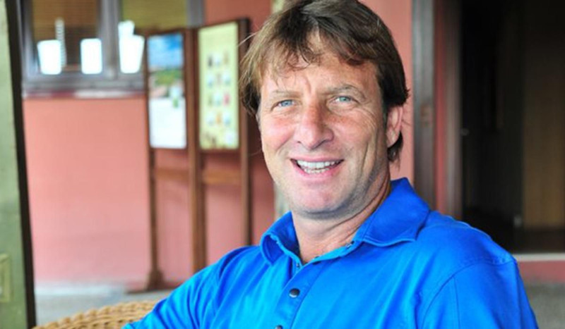 Hülya Avşar'ın eski eşi Kaya Çilingiroğlu'nun yeni aşkı ortaya çıktı! Kendisinden 26 yaş küçük sevgilisiyle görüntülendi - Resim: 4