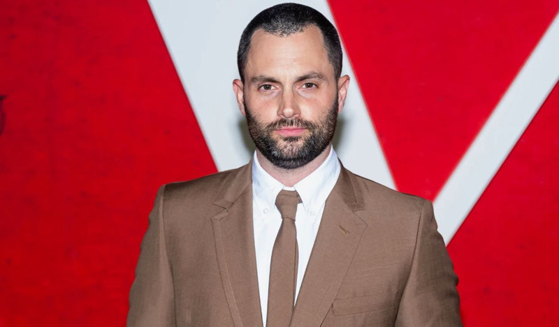 Başarılı oyuncu Penn Badgley'den Kur'an-ı Kerim itirafı! "Her zaman başucumdadır" diyerek anlattı, açıklamaları herkesi şaşırttı - Resim: 3