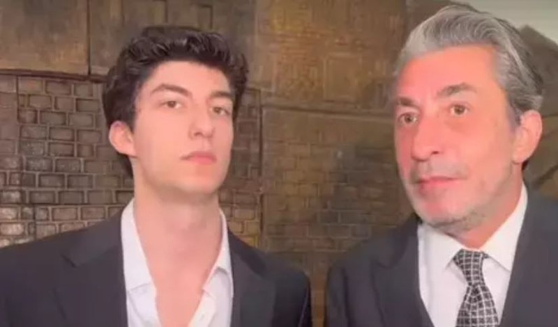 Erkan Petekkaya ve oğlu Cem Cano ödül gecesine katıldı! Benzerliklerini gören herkes şaştı kaldı! "Babasıyla tıpatıp aynı" - Resim: 3