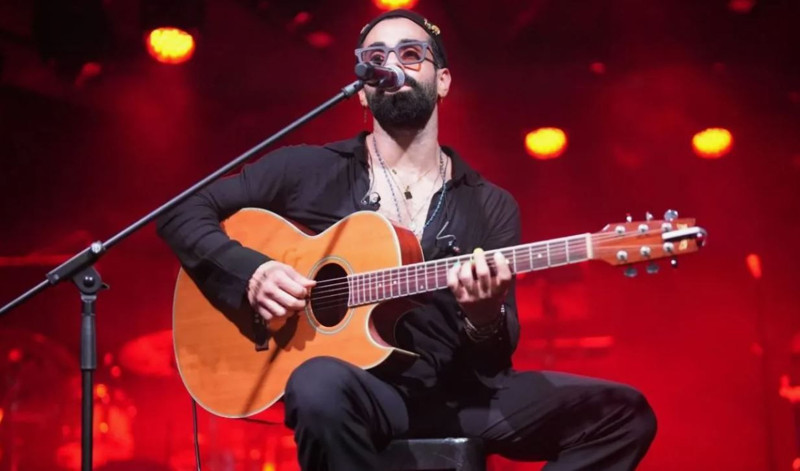 Gökhan Türkmen’e büyük şok! Eşine hakaret edildi, çileden çıktı - Resim: 1