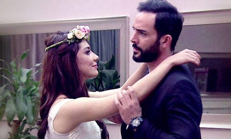 Kısmetse Olur Aycan Varış'tan yıllar sonra gelen şoke eden itiraf! "Bana ilaç vermişler" diyerek açık açık anlattı, duyanlar kulaklarına inanamadı - Resim: 2