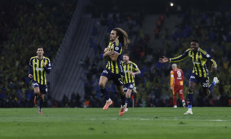 Fenerbahçe, Galatasaray’a nefes aldırmadı! Meğerse Tedesco bu talimatı vermiş - Resim: 4
