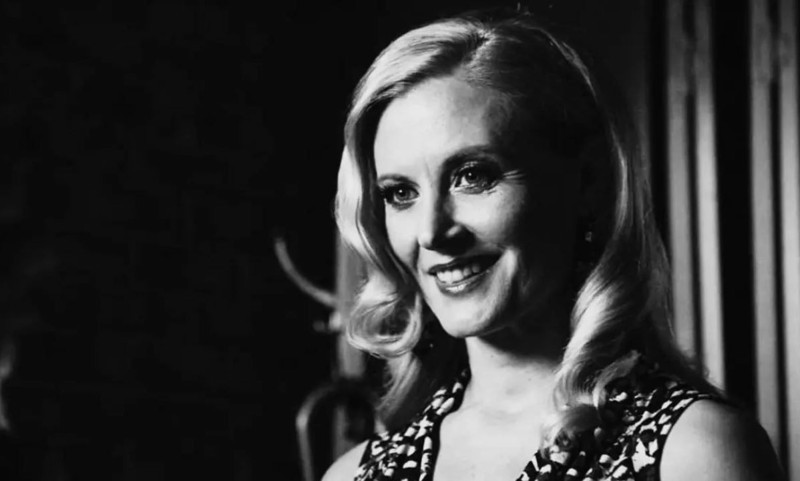 Ünlü oyuncu Carrie Anne Fleming'den acı haber! Kansere yenik düştü - Resim: 2