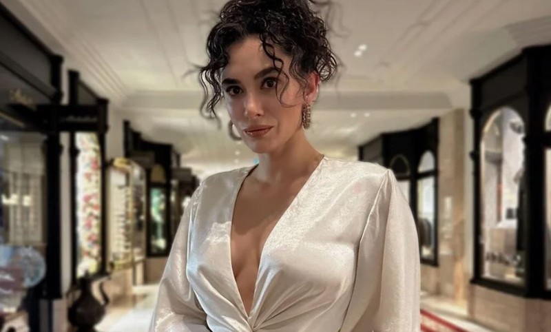 Yılın aşk bombası patladı! Hande Doğandemir'in gönlünü meslektaşına kaptırdığı iddia edildi - Resim: 1