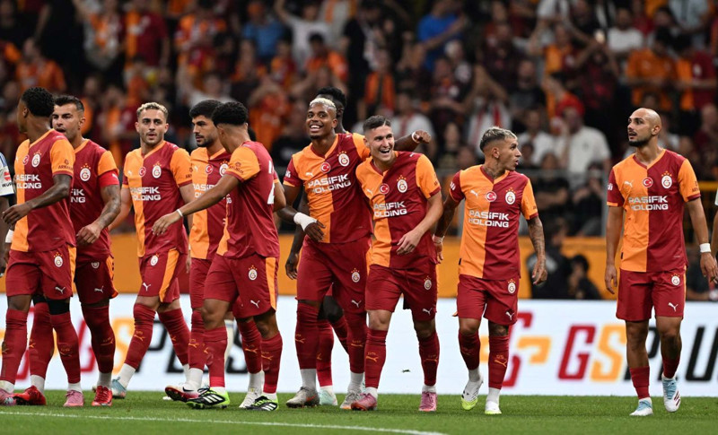 Strasbourg maçında parladı! Galatasaray’ın yıldızından 15 dakikalık solo performans! Taraftarı mest etti - Resim: 3