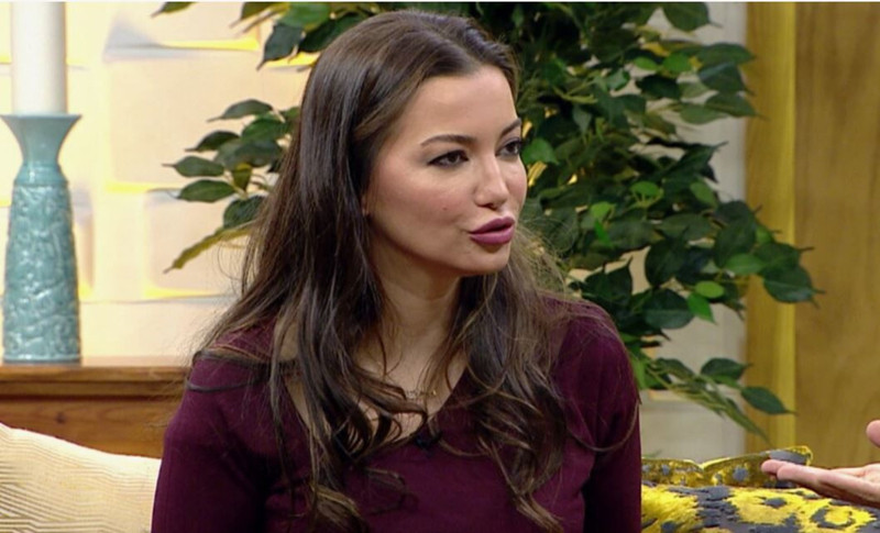 Esra Ezmeci'den şaşırtan estetik çıkışı: Plastik gibi dolaşıyorlar! - Resim: 2