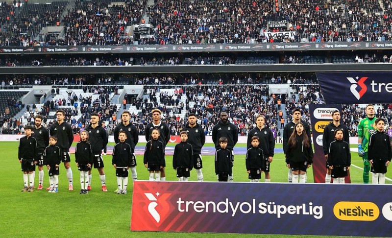 Beşiktaş’ta 15 milyon euroluk transfer fiyaskosu! Sadece 1 gole etki ettiler! Taraftarlar sorgulamaya başladı - Resim: 3