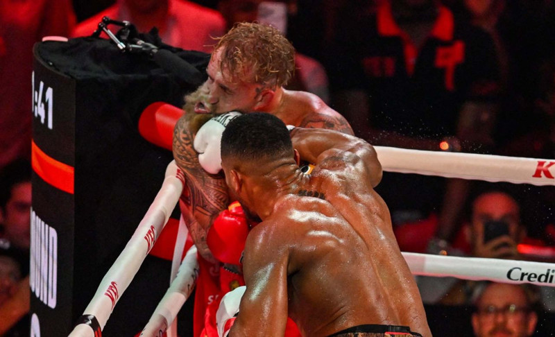 Nefes kesen maç hastanede bitti! Anthony Joshua - Jake Paul maçında kazanan belli oldu - Resim: 6