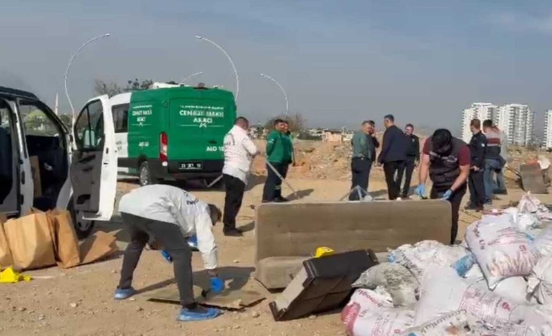 Mersin'de dehşet! Çekyatın içinden erkek cesedi çıktı! Kokmasın diye bakın ne yapmış! - Resim: 2