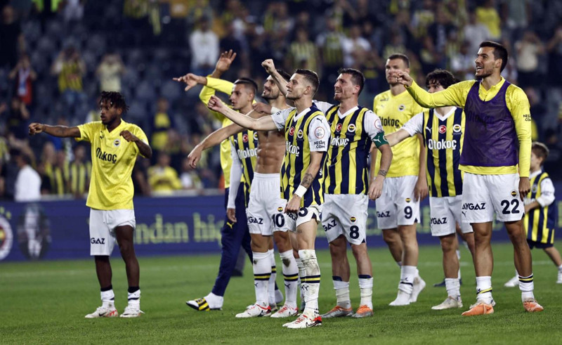 Fenerbahçe’de transfer çalışmaları başladı! Ali Koç’tan İsmail Kartal’a 18 gol atan 8 milyon euroluk orta saha! Kulübü izin verirse ilk uçakla Türkiye’ye gelecek - Resim: 1