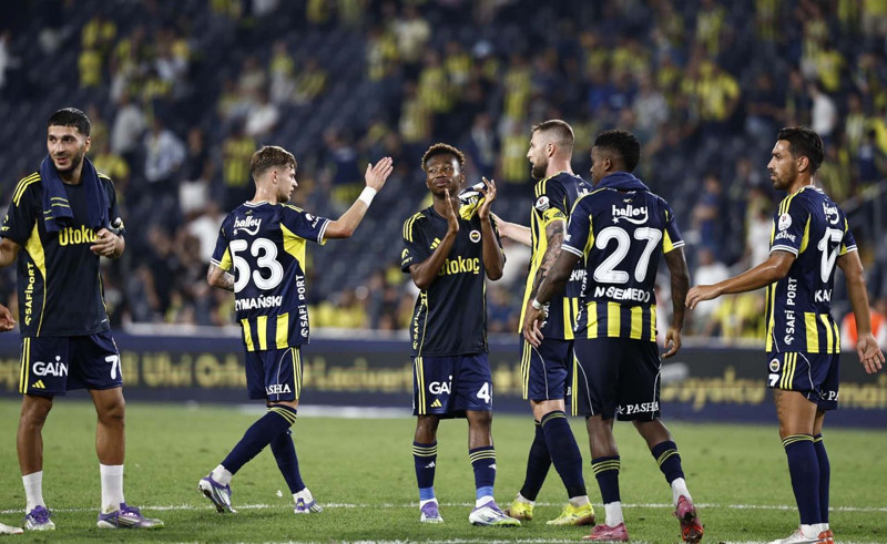 Fenerbahçe yönetiminden futbolculara tarihi prim müjdesi! Benfica galibiyetine servet dağıtılacak! - Resim: 1