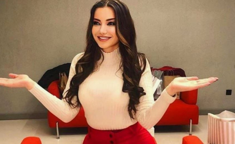 Bugüne kadar gelen tüm itirafları unutun! 60 yaşındaki erkek çocuk sahibi adamın kadın geceliği giyip yaptığına kimse inanamadı - Resim: 1