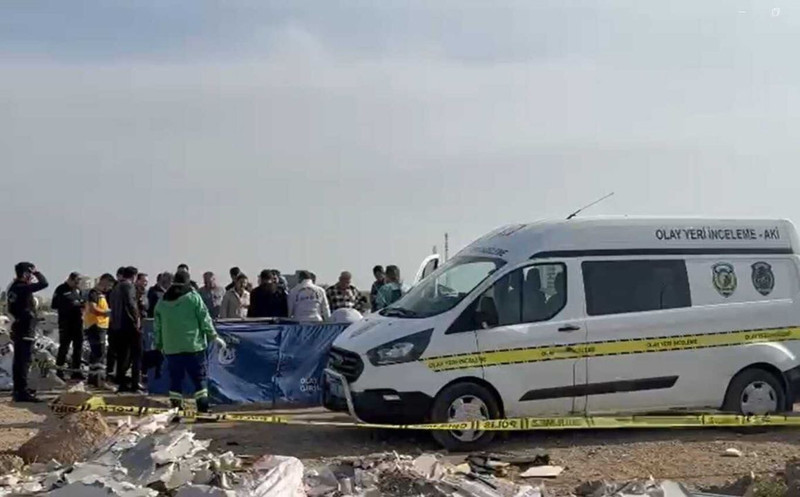 Mersin'de dehşet! Çekyatın içinden erkek cesedi çıktı! Kokmasın diye bakın ne yapmış! - Resim: 3