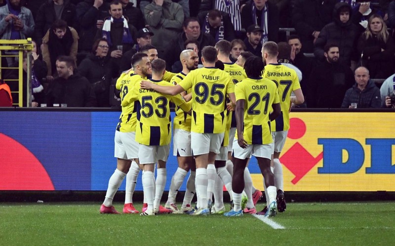 Mourinho’nun yüzünü kara çıkarmadı! Fenerbahçe’nin yıldızı Anderlecht maçının kahramanı oldu! İstatistiklerde zirveyi gördü - Resim: 2