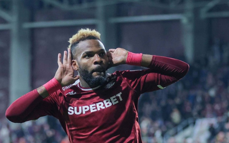 Ölümüyle futbol dünyasını yasa boğmuştu! Aaron Boupendza’nın ölüm sebebi ortaya çıktı! Çin polisi her detayı açıkladı - Resim: 5