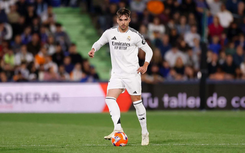 Süper Lig’de transfer yarışı alev aldı! Beşiktaş, Fenerbahçe ve Galatasaray, 40 milyon euroluk yıldızı istiyor! Ortalık karışacak - Resim: 8