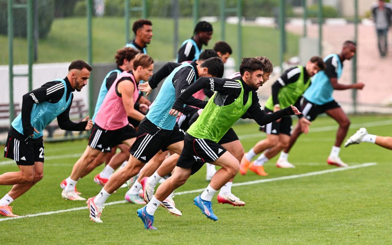 Beşiktaş’ta Sergen Yalçın, 12 milyon euroluk yıldızı istiyor! Serdal Adalı, transfer için düğmeye basacak - Resim: 2