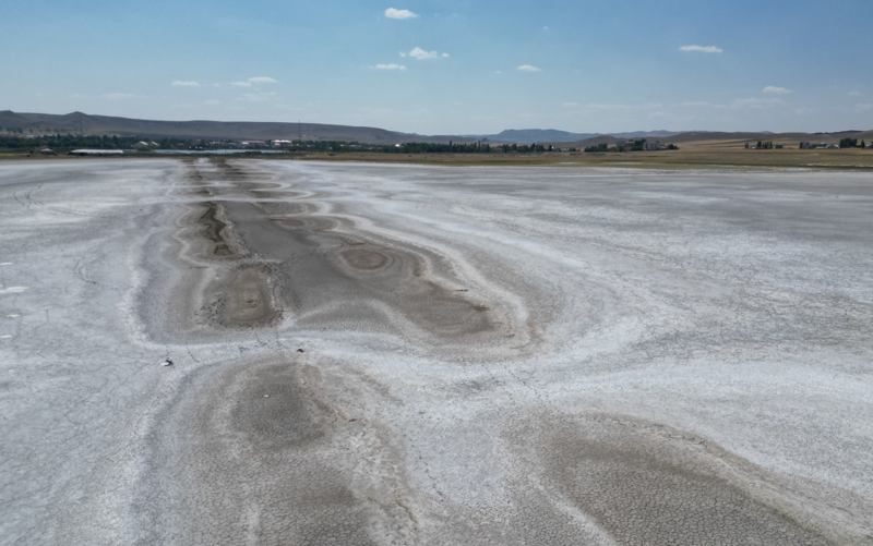 Sivas'ın ulusal öneme sahip gölü yok olma tehlikesinde. Göçmen kuşlar bile orayı terk ediyor - Resim: 2