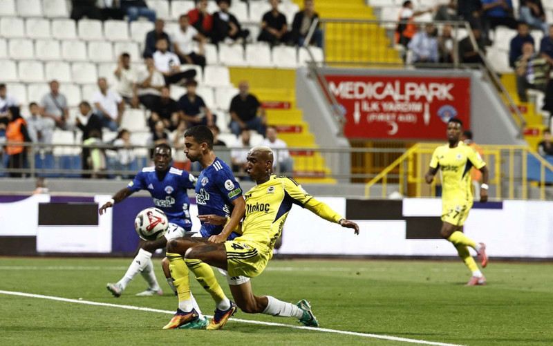 Fenerbahçe, Kasımpaşa deplasmanında yara aldı! Serdar Ali Çelikler’den Tedesco için inanılmaz iddia! Bomba Aykut Kocaman detayı! - Resim: 1