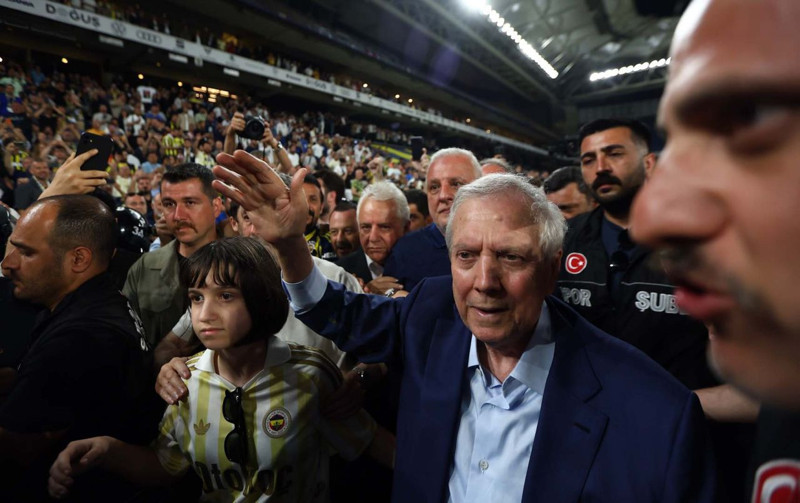 Fenerbahçe’de Aziz Yıldırım kanunları! Yeni teknik direktörden 4 kritik isteği var - Resim: 7