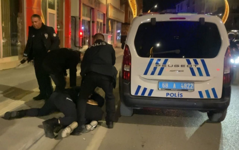 Aksaray'da dehşet! Dükkan basıp gazetecilere saldırdılar - Resim: 3