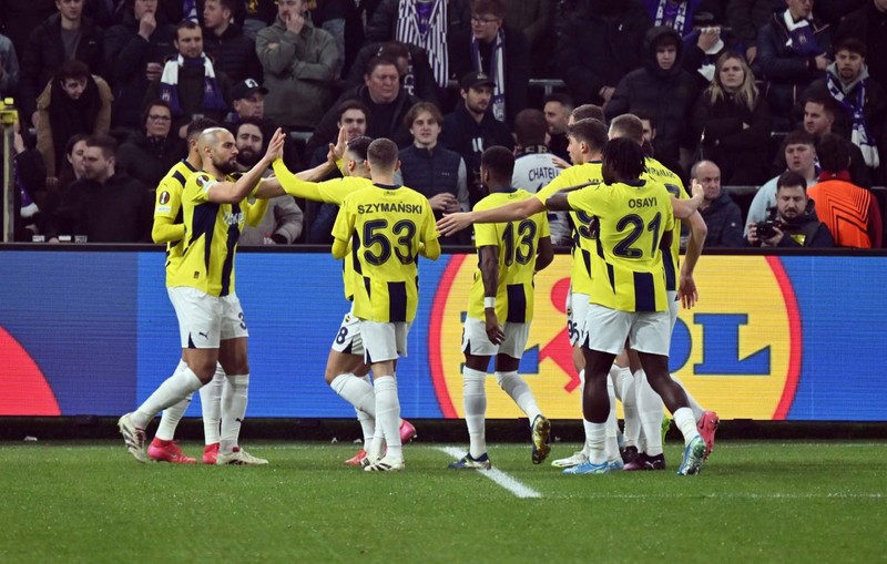 Mourinho’nun yüzünü kara çıkarmadı! Fenerbahçe’nin yıldızı Anderlecht maçının kahramanı oldu! İstatistiklerde zirveyi gördü - Resim: 3