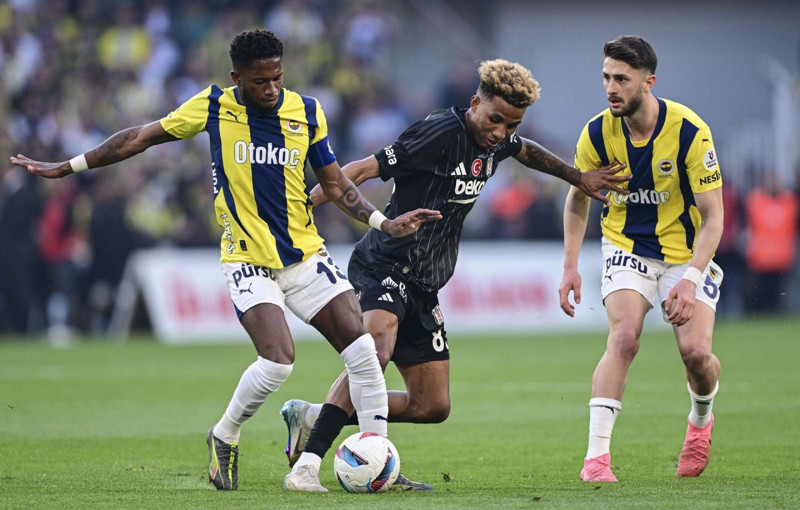 Fenerbahçe’de 19.5 milyon euroluk pişmanlık! Mourinho’nun prensi Beşiktaş derbisinde döküldü! Performansıyla çıldırttı - Resim: 3