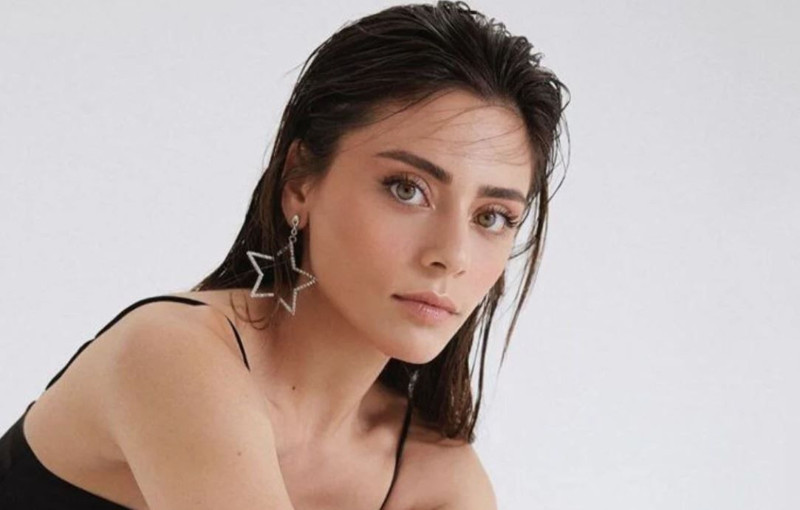 Kızılcık Şerbeti'nin Doğa'sı Sıla Türkoğlu ilk kez anlattı! İşte sevgilisi Ata Ayyıldız ile tanışma hikayesi - Resim: 9