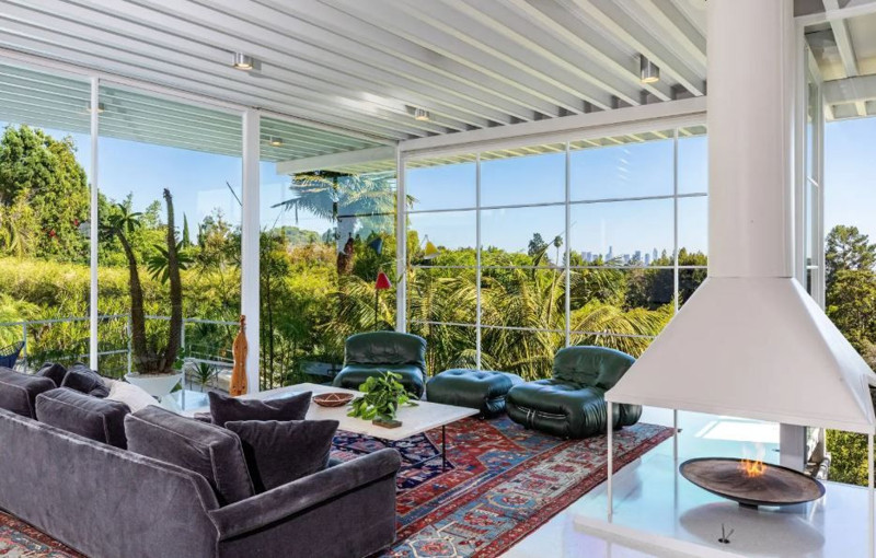 Brad Pitt'e hırsızlık şoku! Los Angeles'taki evi yağmalandı - Resim: 2