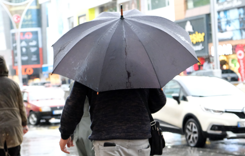 Meteoroloji'den kuvvetli yağış ve 10 derece sıcaklık düşüşü uyarısı - Resim: 3