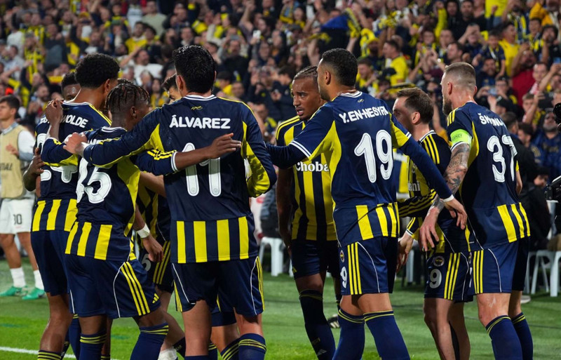 Fenerbahçe’de transfer ateşi yandı! Golcü transfer için düğmeye basıldı! 2 dünya yıldızı listede - Resim: 3