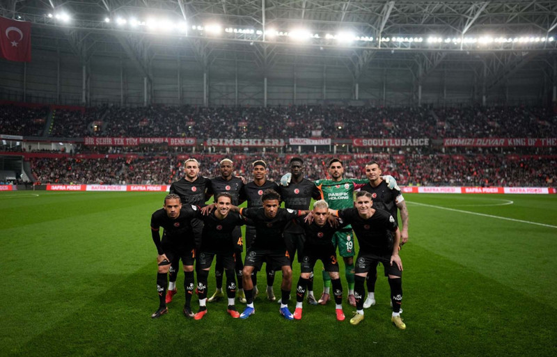 Galatasaray, Gabriel Sara’nın bonservisini belirledi! Rekor bedelle tarihe geçecek - Resim: 3