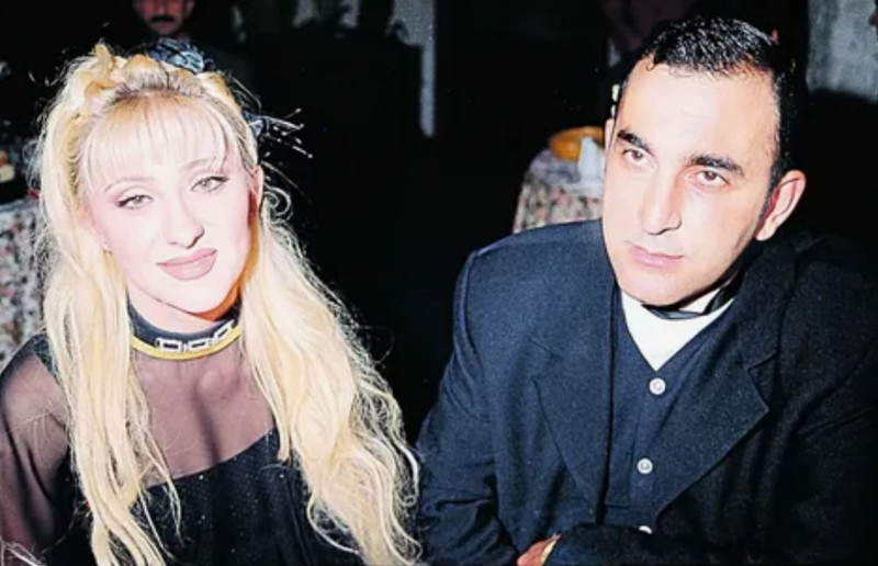 Güllü'nün oğlu Tuğberk'ten şoke eden iddia! "Annemin hayatını mahvedenlerden biri o" - Resim: 7