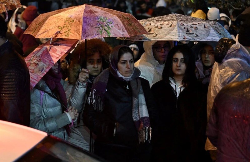 Büyük felaketin hüzünlü yıl dönümü: Hayatını kaybedenler için birçok şehirde anma törenleri gerçekleştirildi! - Resim: 1