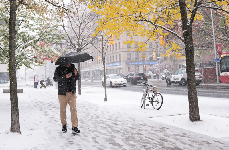 23 il için peş peşe yoğun kar yağışı uyarısı: Birçok köy ve mezra yolu kapandı.. O bölgelerde TIR geçişlerine izin verilmiyor! - Resim: 15