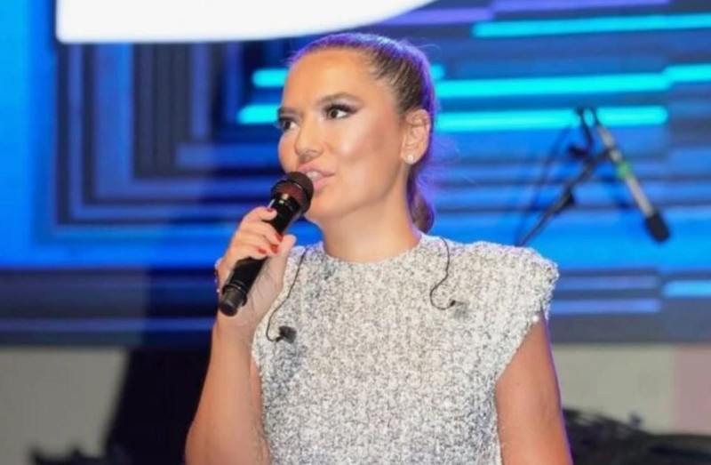 Demet Akalın'dan Biricik Suden'in tepki çeken paylaşımına yanıt: Büyük rezillik! - Resim: 4