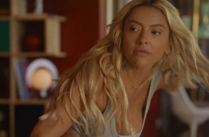 Hadise'nin cesur cinsel ilişki sahnesi Esas Oğlan dizisine damga vurmuştu! Dizi hakkındaki detay şaşırttı - Resim: 5