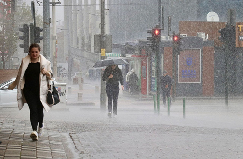 Meteoroloji tarih vererek uyardı! Kuvvetli yağış ve fırtına alarmı… İşte o iller - Resim: 6