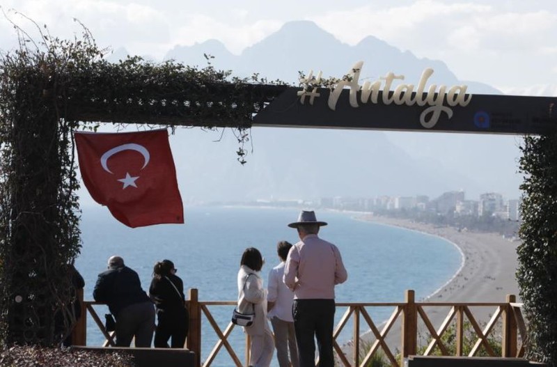 Antalya'da 19 derece havada Türkiye'yi şaşkına çeviren görüntü. Kış ortasında bu manzarayı görmek gerçekten de endişe veridi - Resim: 4