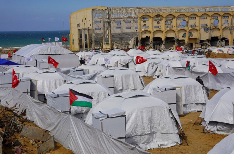 Yıldız Tilbe'den Filistinlilere yaşam alanı! Yeni çadır kent açıldı - Resim: 6