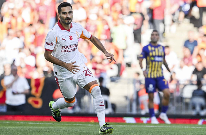 Büyük sürpriz! Galatasaray’ın Frankfurt maçı planı ortaya çıktı! Okan Buruk’tan yıldız futbolcuya kritik görev - Resim: 5