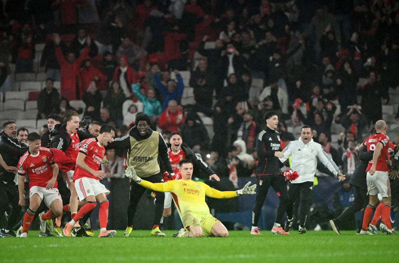 Şampiyonlar Ligi’nde tarihe geçen maç! Real Madrid’i Benfica kalecisi Trubin’in golü yıktı! Mourinho sevinçten çılgına döndü - Resim: 6