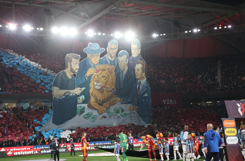 PFDK’dan Trabzonspor’a ağır tribün cezası! - Resim: 3