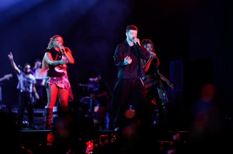 Justin Timberlake, 11 yıl aradan sonra İstanbul'da konser verdi! Ünlü isimler akın etti - Resim: 1