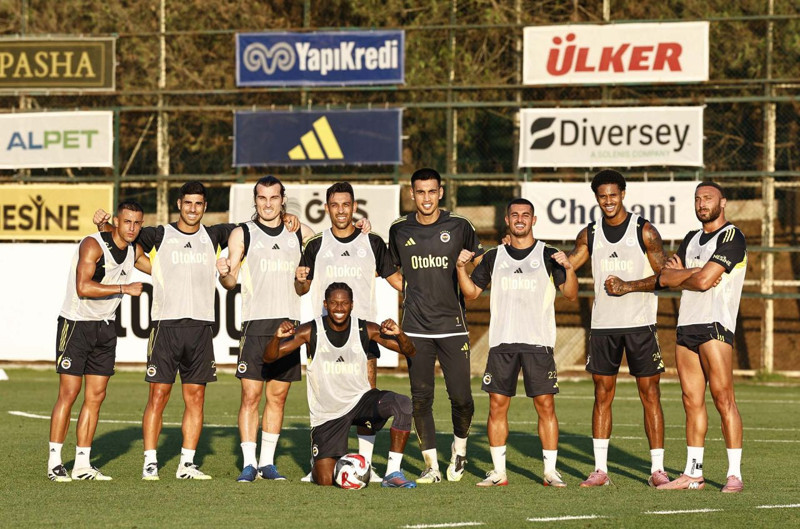 Birçok takımdan transfer teklifi almıştı! Karar verildi!  1.4 milyon euroluk yıldız Fenerbahçe’de kalıyor! - Resim: 3