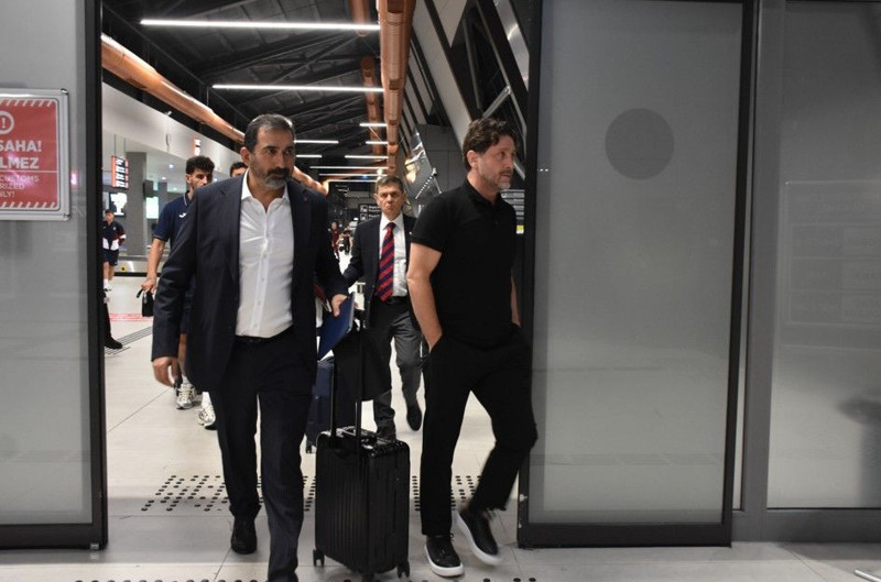 Trabzonspor'da kaos dolu dakikalar! Fatih Tekke istifa etti: Yönetimden apar topar açıklama geldi - Resim: 2