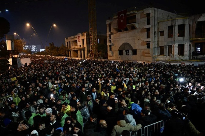 Büyük felaketin hüzünlü yıl dönümü: Hayatını kaybedenler için birçok şehirde anma törenleri gerçekleştirildi! - Resim: 4