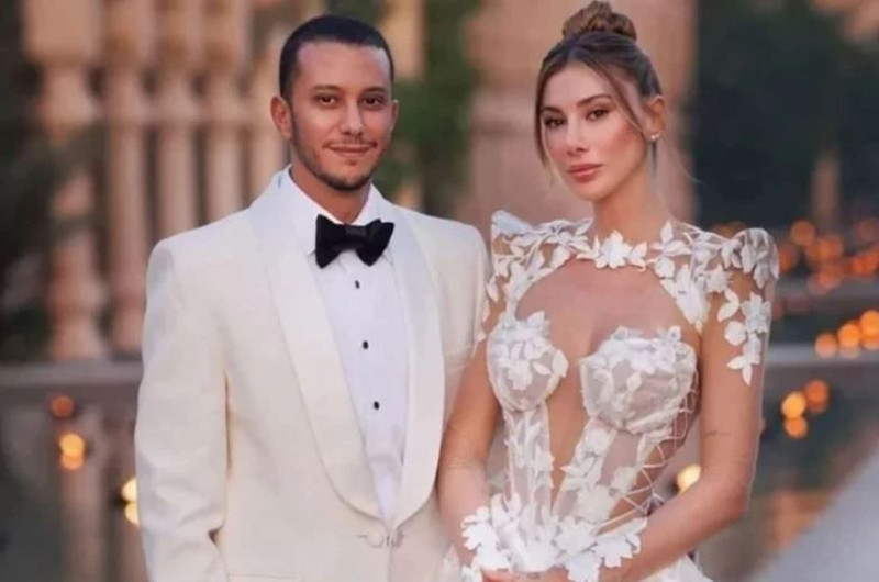 Şeyma Subaşı'ndan ortalığı kasıp kavuran plaj paylaşımı! Bikinili pozlarıyla yürek hoplattı, karın kasları dikkat çekti - Resim: 2