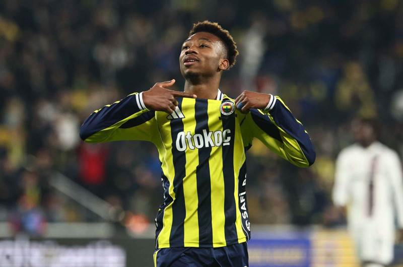 Fenerbahçe’ye yıldız futbolcudan kötü haber! Ameliyat olursa sezonu kapatacak - Resim: 7