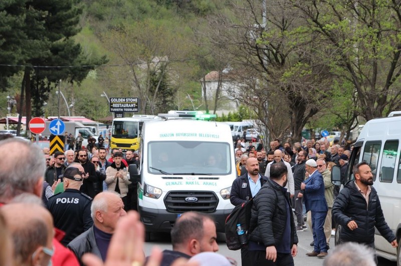 Sahneden seslenmişti! Usta sanatçı Volkan Konak'ın yıllar önceki isteği gerçek oluyor - Resim: 2